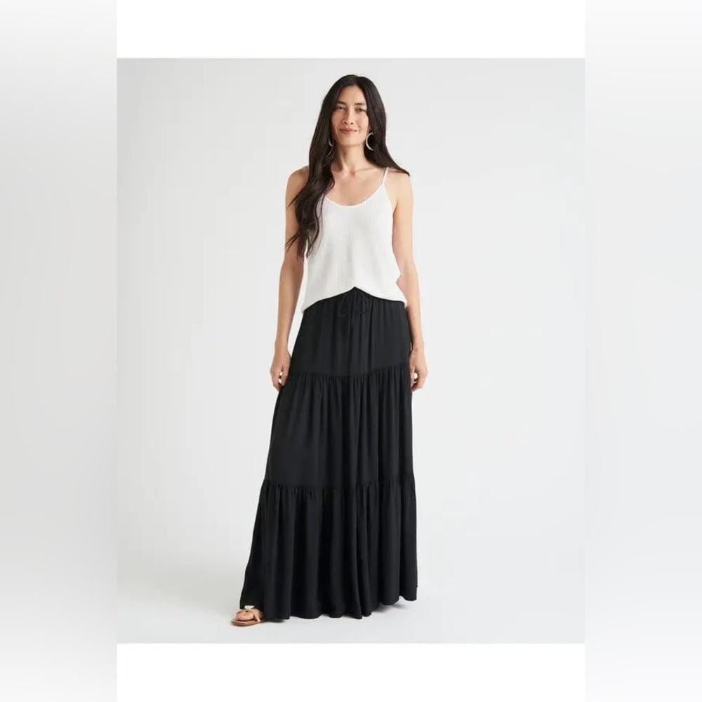 SPLENDID LongTiered Maxi Skirt NWOT Size 0